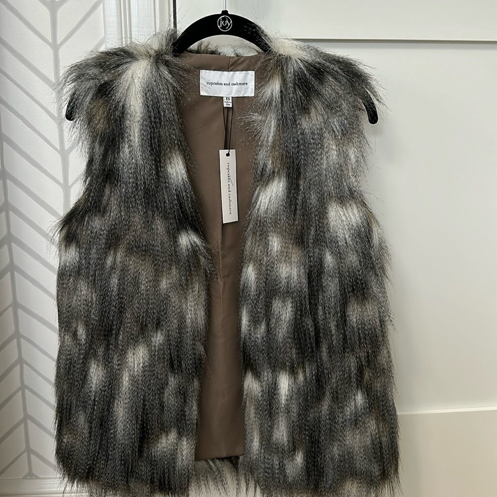 Faux fur vest